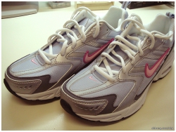 NIKE鞋