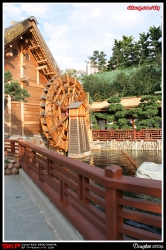 志蓮靜苑, 南蓮園池